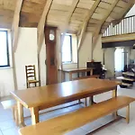 Maison Spacieuse à Avec Cheminée 250 M² *
