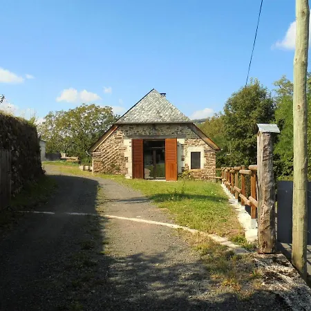 Maison Spacieuse A Avec Cheminee 250 M²