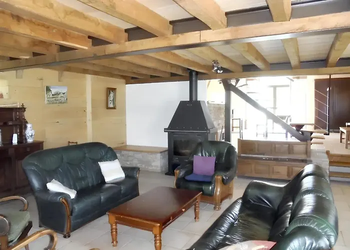 Maison Spacieuse A Avec Cheminee 250 M² Vakantiehuis Castelnau-de-Mandailles