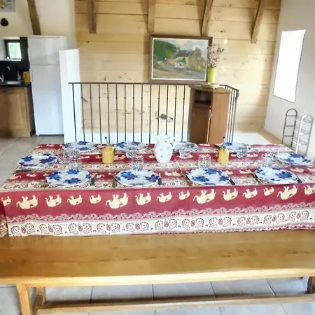 Maison Spacieuse A Avec Cheminee 250 M² Vakantiehuis *